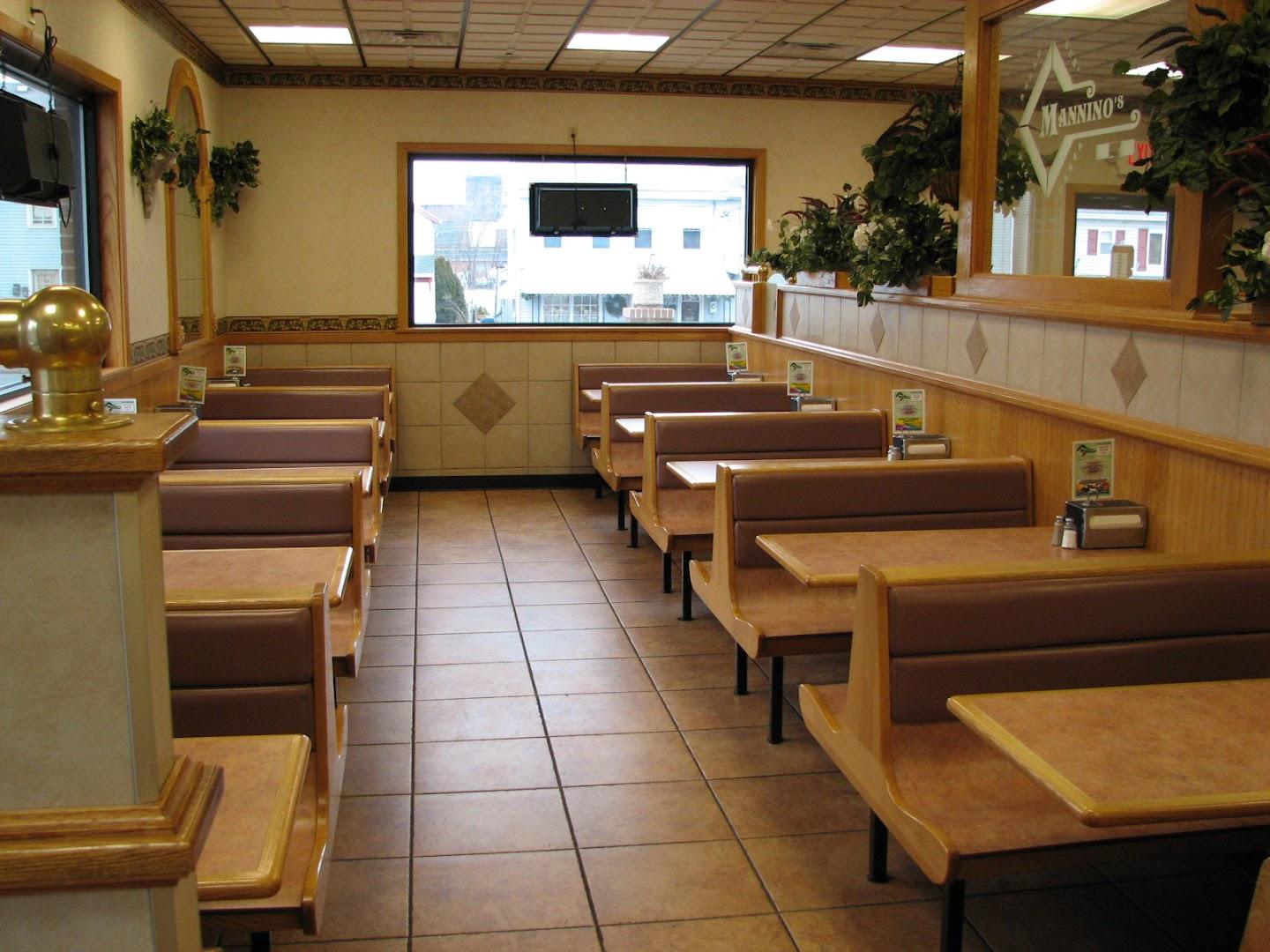 Mannino's Pizzeria & Restaurant - Lebanon, PA